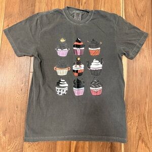Gray Disney villians Cupcake Graphic women’s T-Shirt